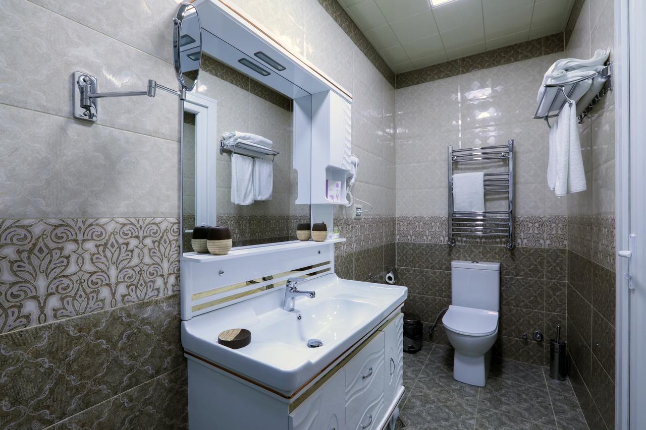 Rusel Hotel Баку Екстер'єр фото